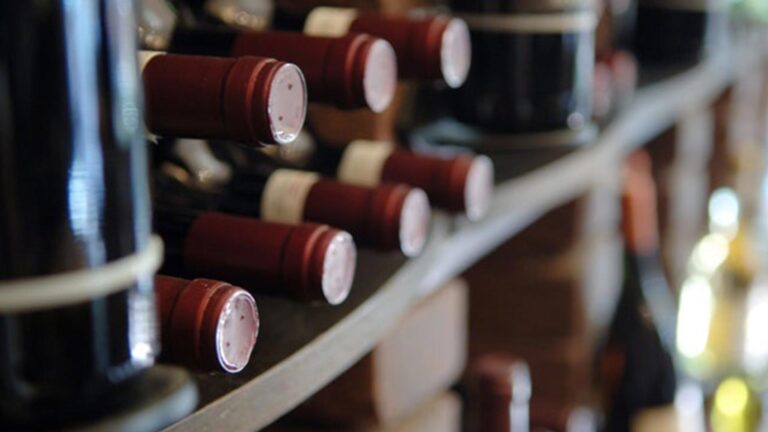 Jacaranda Wine Estate hero 2 768x432